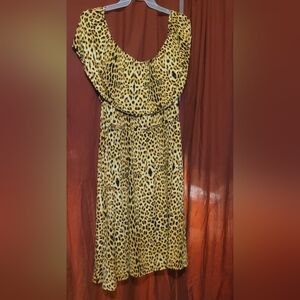 Sofia Jeans by Sofia Vergara Off Shoulder Leopard Print Midi Dress